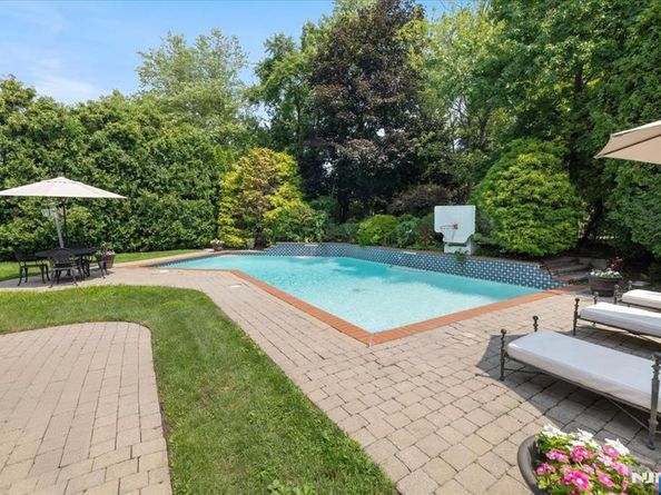 46 Jean Drive, Englewood Cliffs NJ 07632