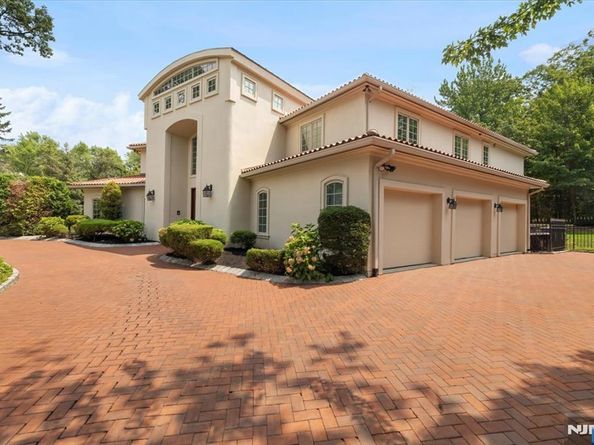 46 Jean Drive, Englewood Cliffs NJ 07632