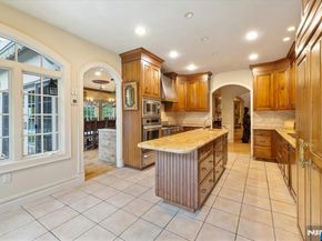 46 Jean Drive, Englewood Cliffs NJ 07632