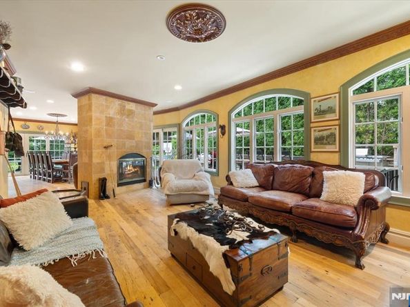 46 Jean Drive, Englewood Cliffs NJ 07632