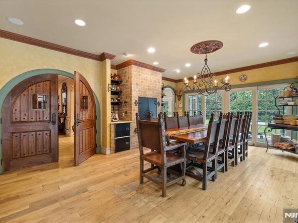 46 Jean Drive, Englewood Cliffs NJ 07632