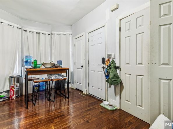 28 Clarke Avenue, Jersey City NJ 07304