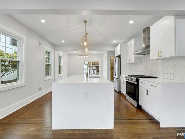 485 Columbia Avenue, Ridgefield NJ 07657