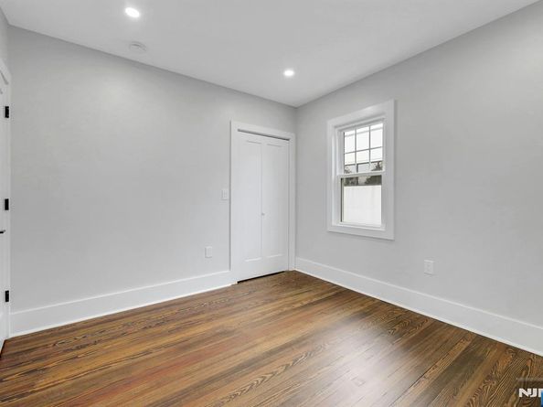 485 Columbia Avenue, Ridgefield NJ 07657