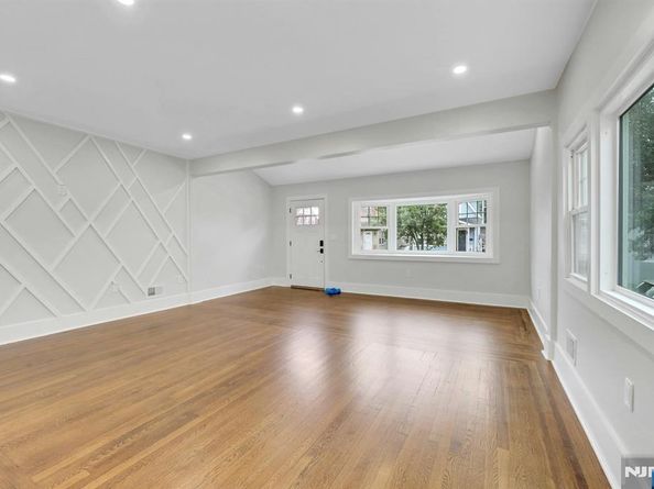 485 Columbia Avenue, Ridgefield NJ 07657