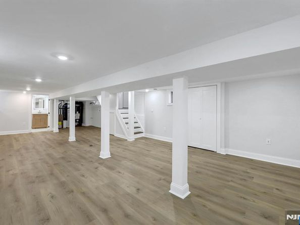 485 Columbia Avenue, Ridgefield NJ 07657