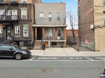 7-10 24th Street