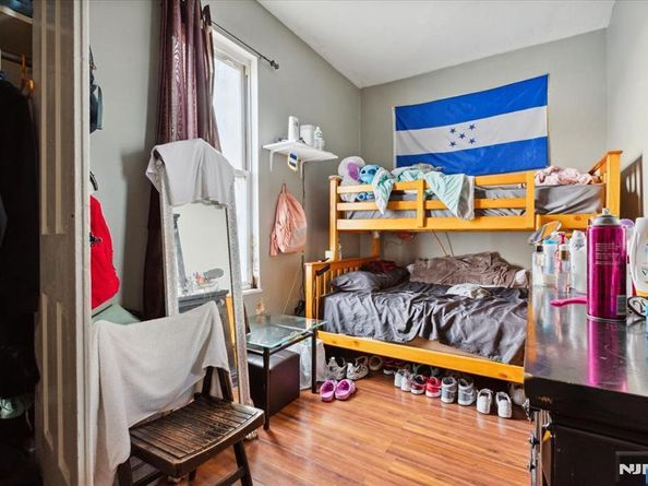 7-10 24th Street, Union City NJ 07087