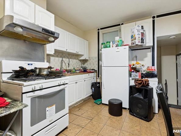 7-10 24th Street, Union City NJ 07087