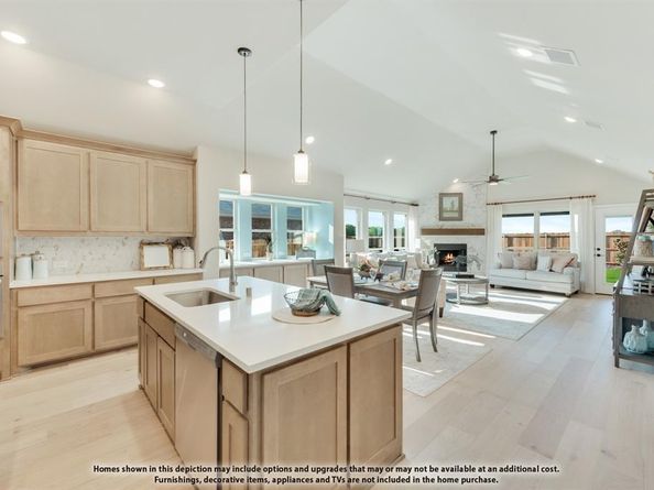 1609  Community Drive , Cedar Hill Texas 75116