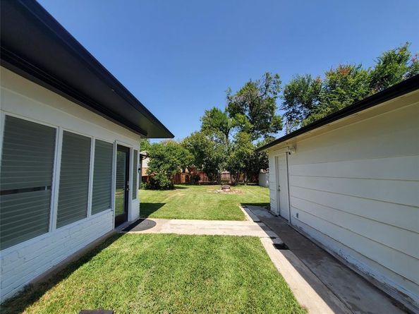 1227  Elmwood Drive , Richardson Texas 75080