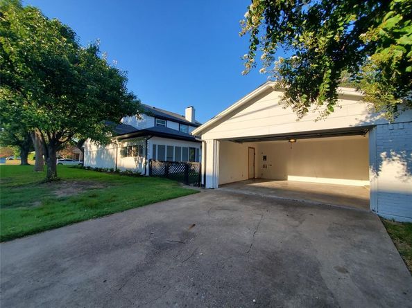 1227  Elmwood Drive , Richardson Texas 75080