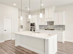 1601  Community Drive , Cedar Hill Texas 75116