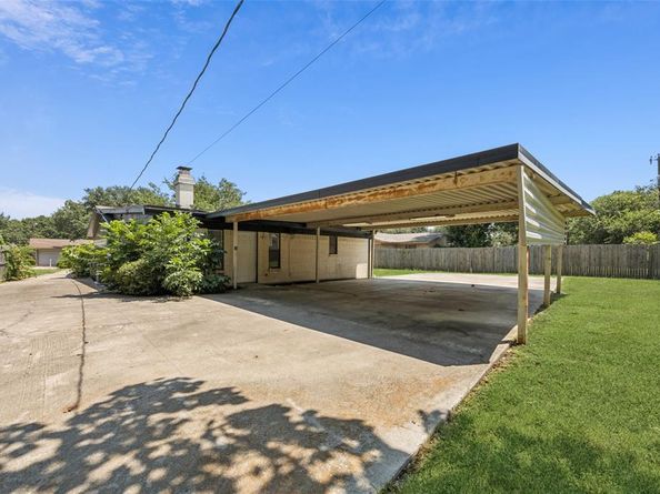 5652  Conlin Drive , Fort Worth Texas 76134