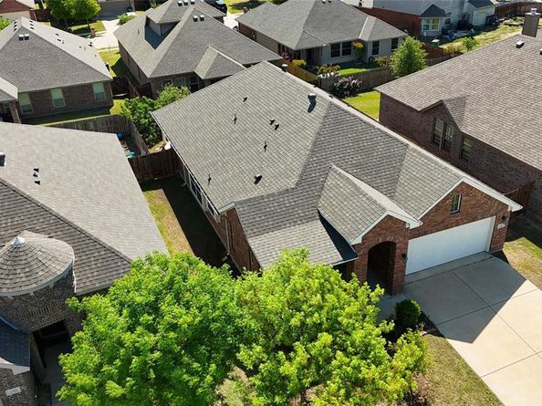 11917  Hassop Lane , Burleson Texas 76028