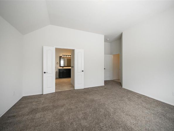 11917  Hassop Lane , Burleson Texas 76028