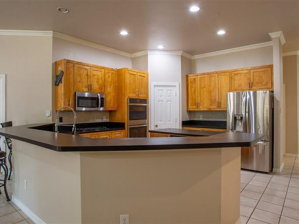 6108 N Ridge Road , Fort Worth Texas 76135