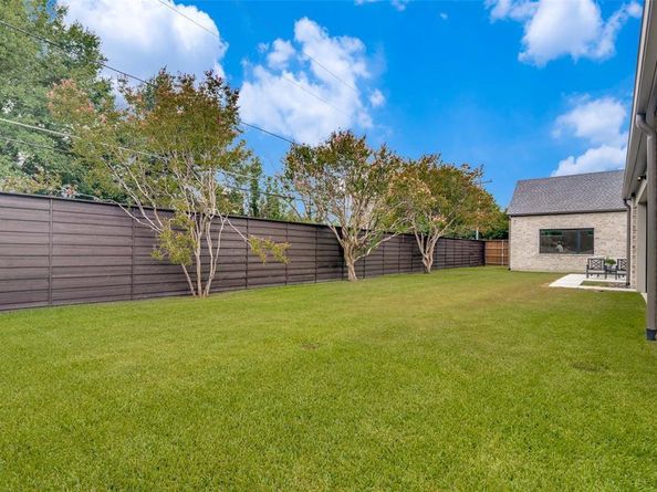 5808  Brookstown Drive , Dallas Texas 75230