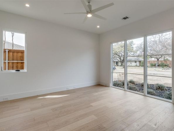 5808  Brookstown Drive , Dallas Texas 75230