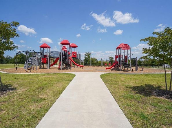 11013  Firebrush Lane , Fort Worth Texas 76108