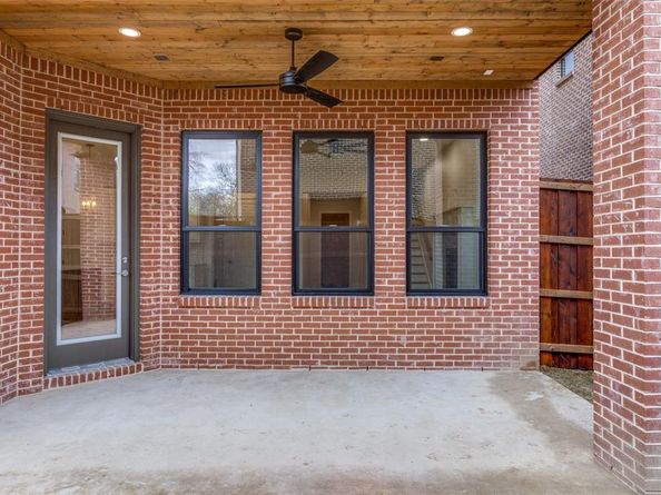 7139  Brisa Drive , Dallas Texas 75223