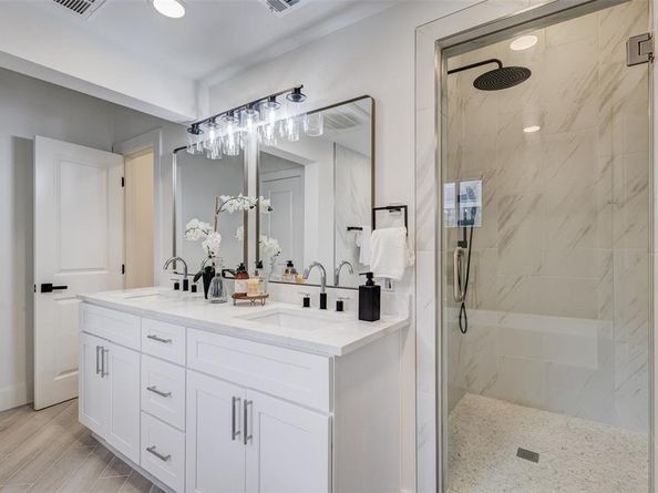 710 S Glasgow Drive , Dallas Texas 75223