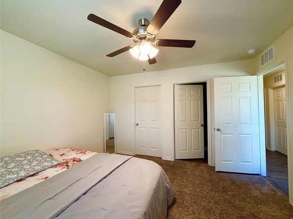 1240 E Richmond Avenue , Fort Worth Texas 76104