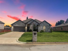3741  Cecelia Lane , Forest Hill Texas 76140
