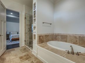 6122  Richmond Avenue , Dallas Texas 75214