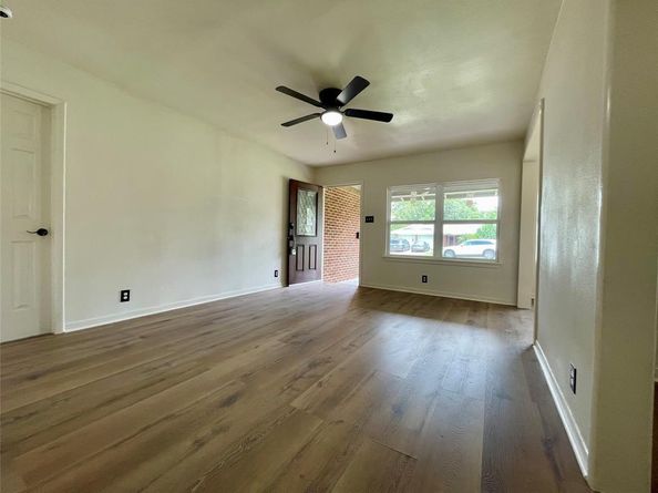 7801  Ewing Avenue , Fort Worth Texas 76116