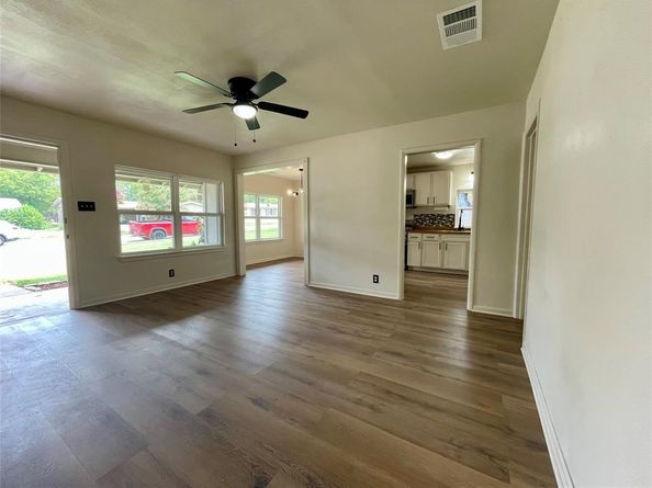 7801  Ewing Avenue , Fort Worth Texas 76116