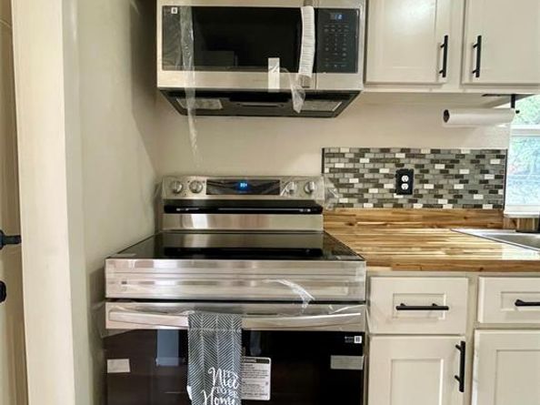 7801  Ewing Avenue , Fort Worth Texas 76116