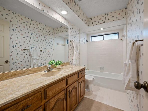 2013  Portsmouth Drive , Richardson Texas 75082