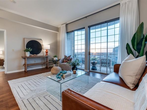 3225  Turtle Creek Boulevard  1234, Dallas Texas 75219