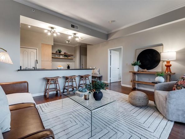 3225  Turtle Creek Boulevard  1234, Dallas Texas 75219