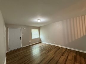 2500  Normont Circle , Fort Worth Texas 76103