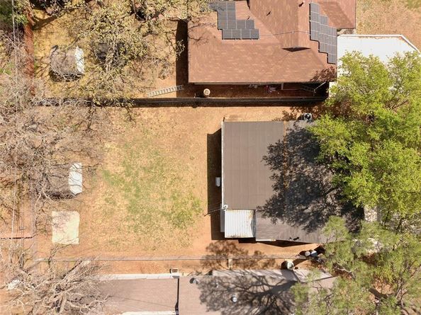 5432  Thomas Lane , River Oaks Texas 76114