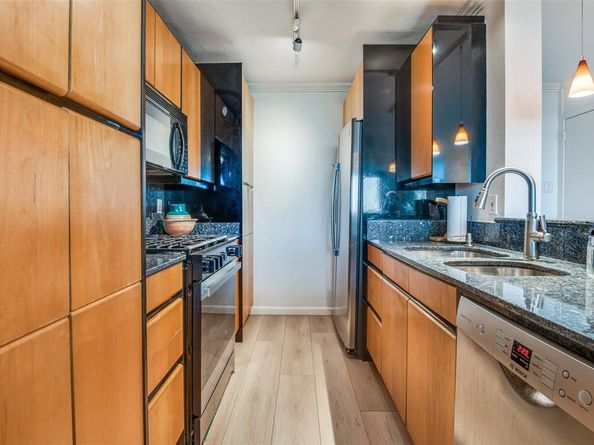3883  Turtle Creek Boulevard  1815, Dallas Texas 75219