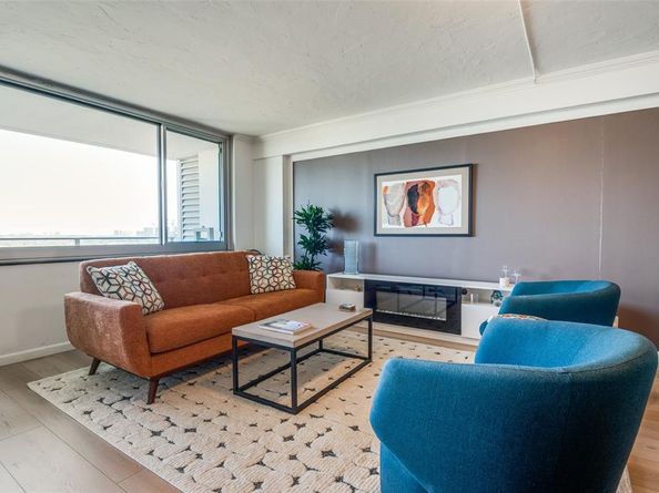 3883  Turtle Creek Boulevard  1815, Dallas Texas 75219