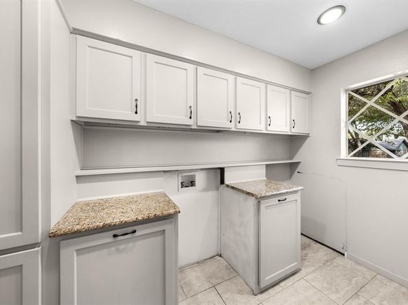 207  Summit Ridge Drive , Rockwall Texas 75087