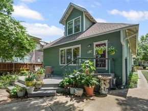 2206  College Avenue , Fort Worth Texas 76110