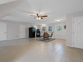 2206  College Avenue , Fort Worth Texas 76110