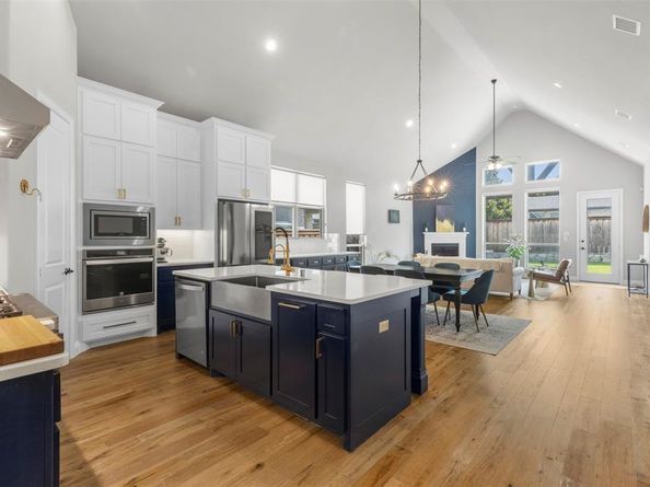 2921  Stonefield  , The Colony Texas 75056