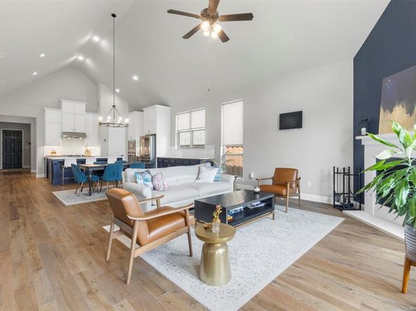 2921  Stonefield  , The Colony Texas 75056
