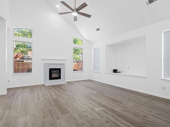 4201  Iron Lane , Mansfield Texas 76063