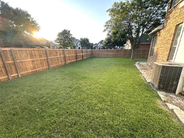 4201  Iron Lane , Mansfield Texas 76063