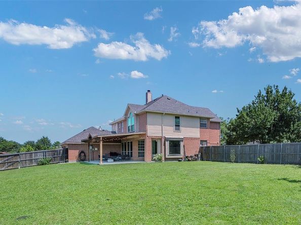 7305  Meadowwood Drive , Rowlett Texas 75089