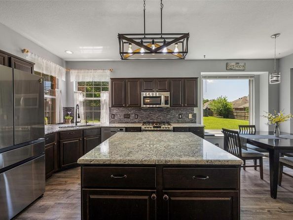 7305  Meadowwood Drive , Rowlett Texas 75089