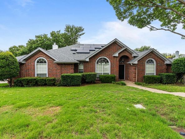 808  Shady Glen Court , Fort Worth Texas 76120