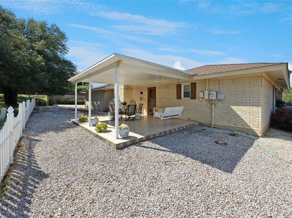 7800  Regatta Court , Fort Worth Texas 76179